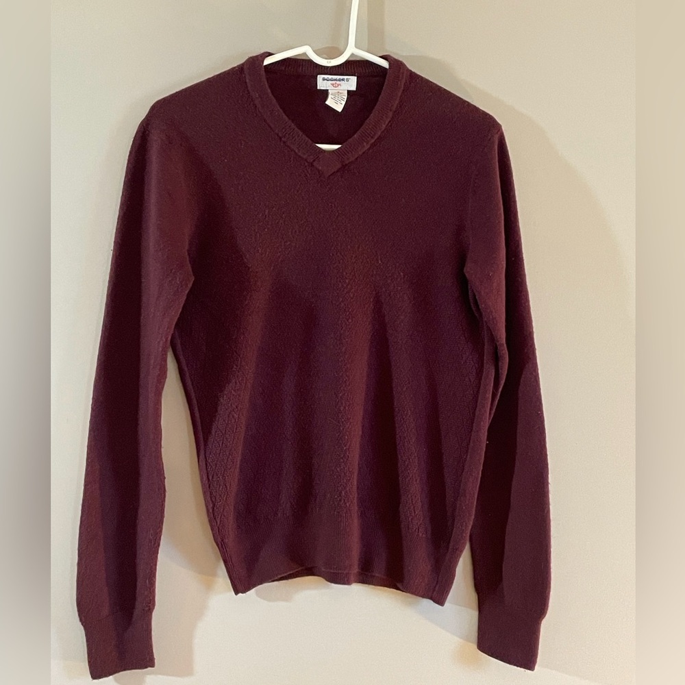 Dockers Men’s Burgundy V-neck Long Sleeve Pullover Sweater, Size Small